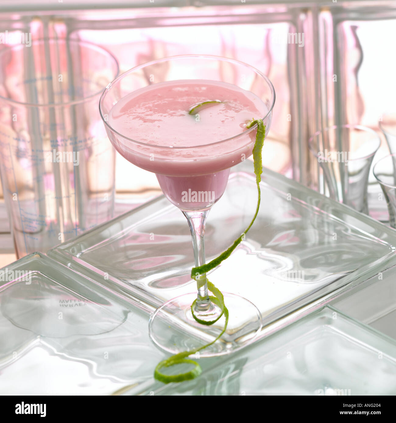 Cocktail Tequila Steeler White rum Tequila Vodka Coconut cream lime juice Grenadine ice lime