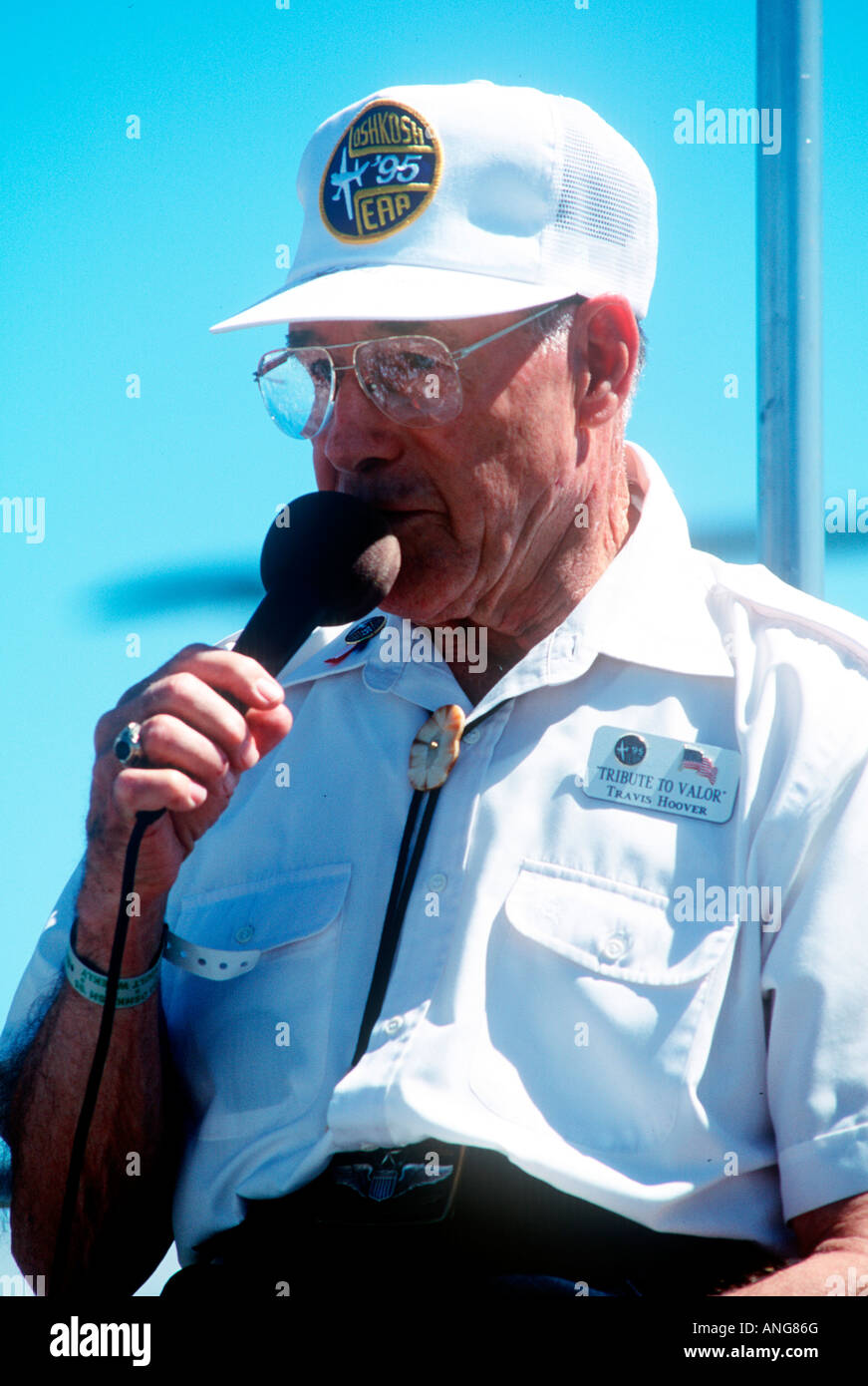 Famed pilot Travis Hoover who survived Doolittle raids over Tokyo, for