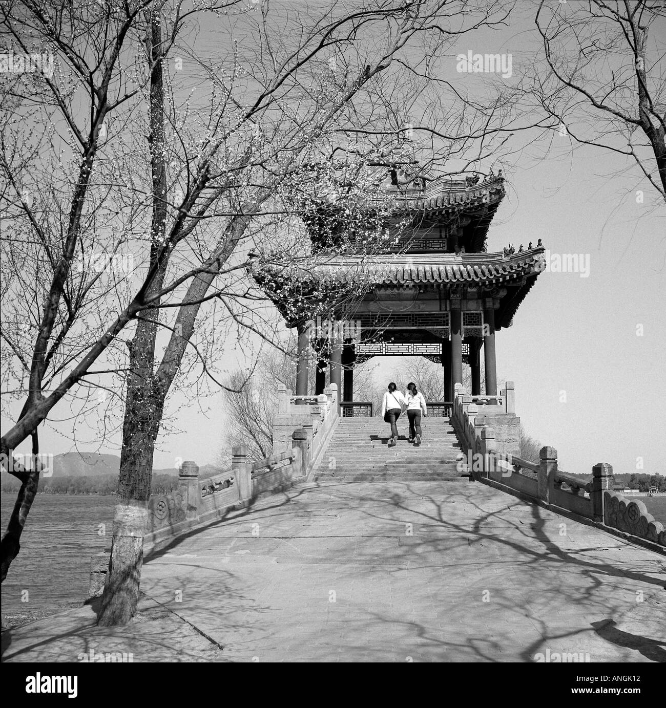 Palace tourism Black and White Stock Photos & Images - Alamy