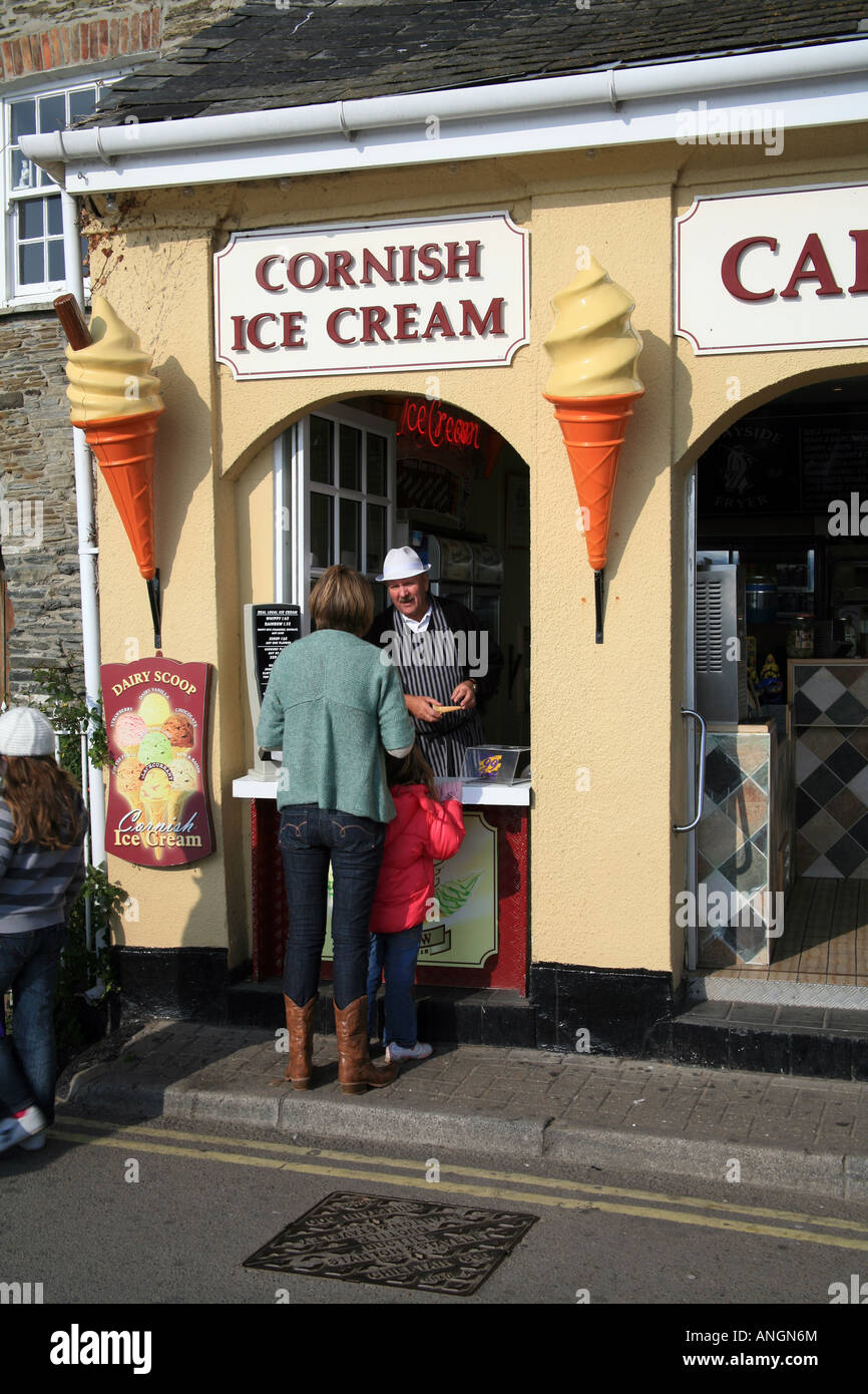 Ice cream parlour Padstow Cornwall UK Stock Photo Alamy