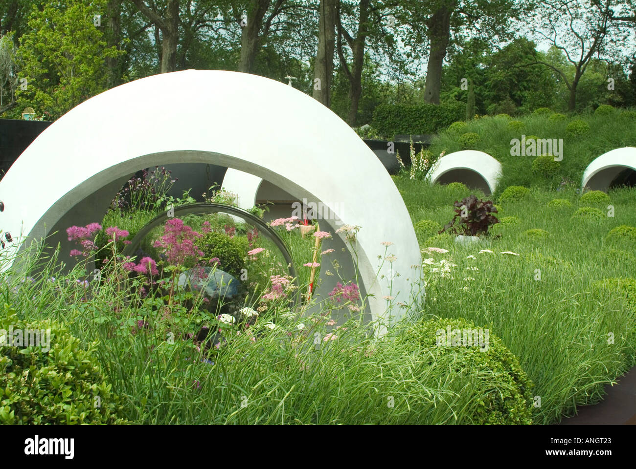The Hanover Quay Garden At Chelsea Flower Show 2005 Designed By 