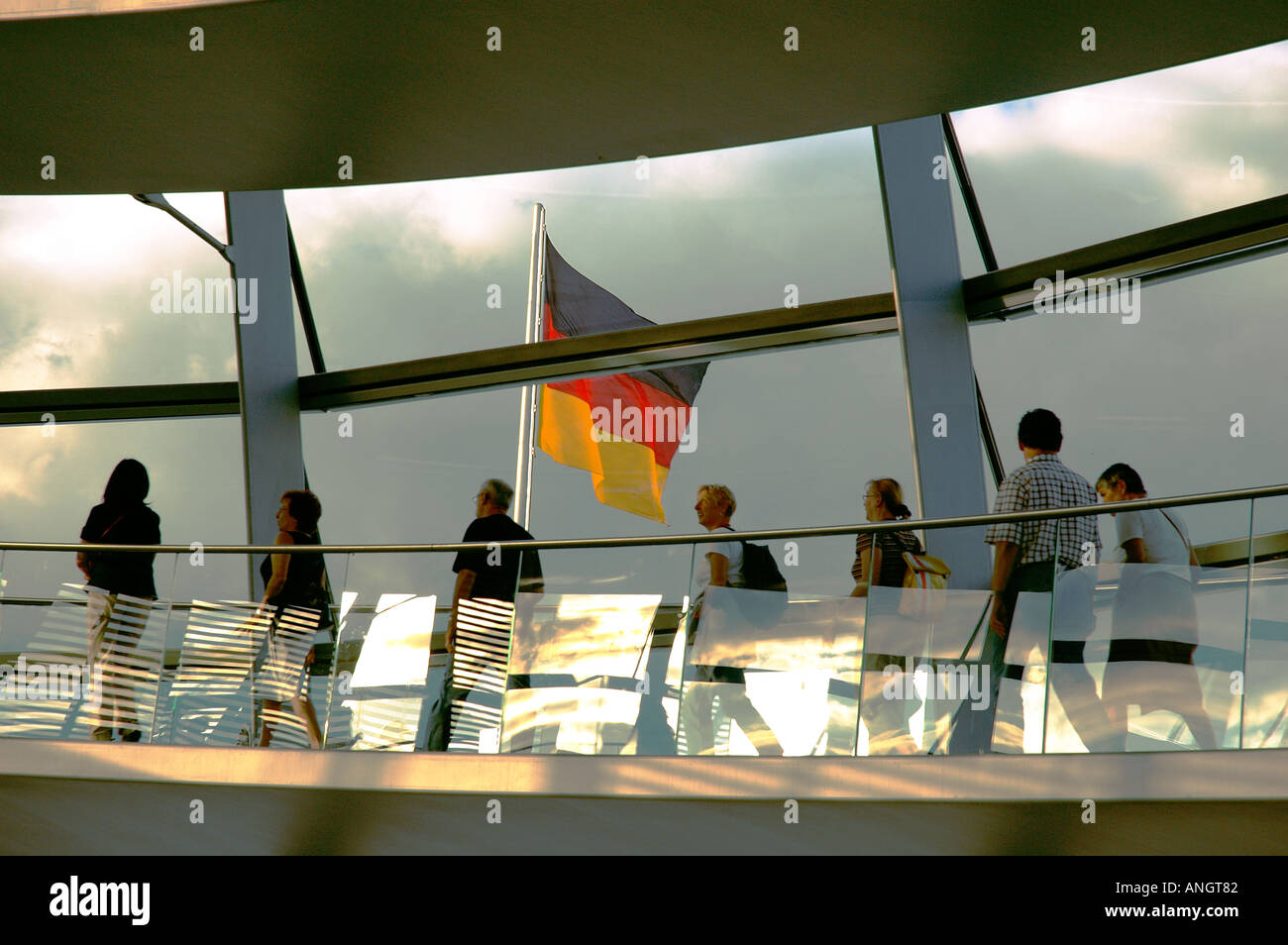 Ramp in berlin reichstag hi-res stock photography and images - Alamy