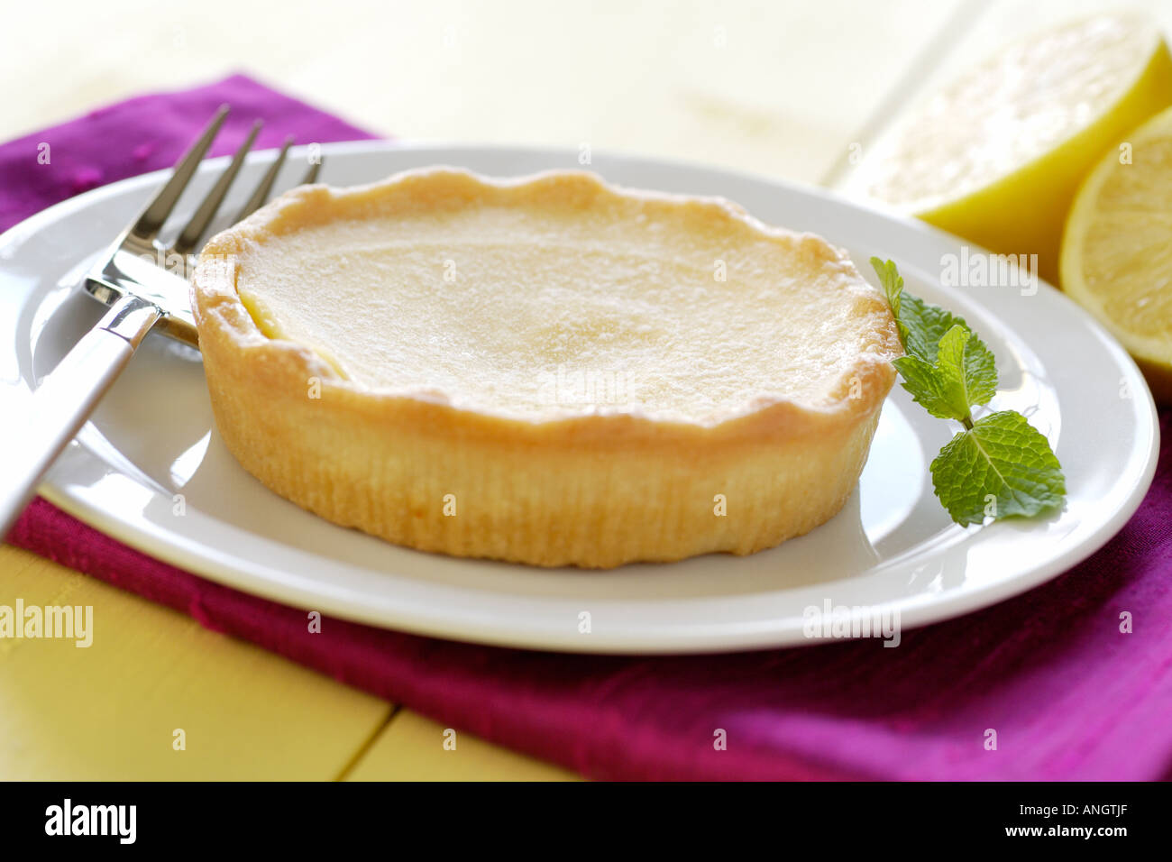 Lemon tart au citron Stock Photo