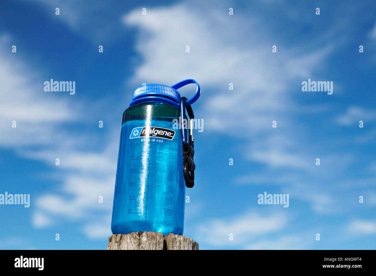 ILLINOIS Gander Mountain Forest Preserve Nalgene plastic water bottle with screw top lid against blue sky Stock Photo