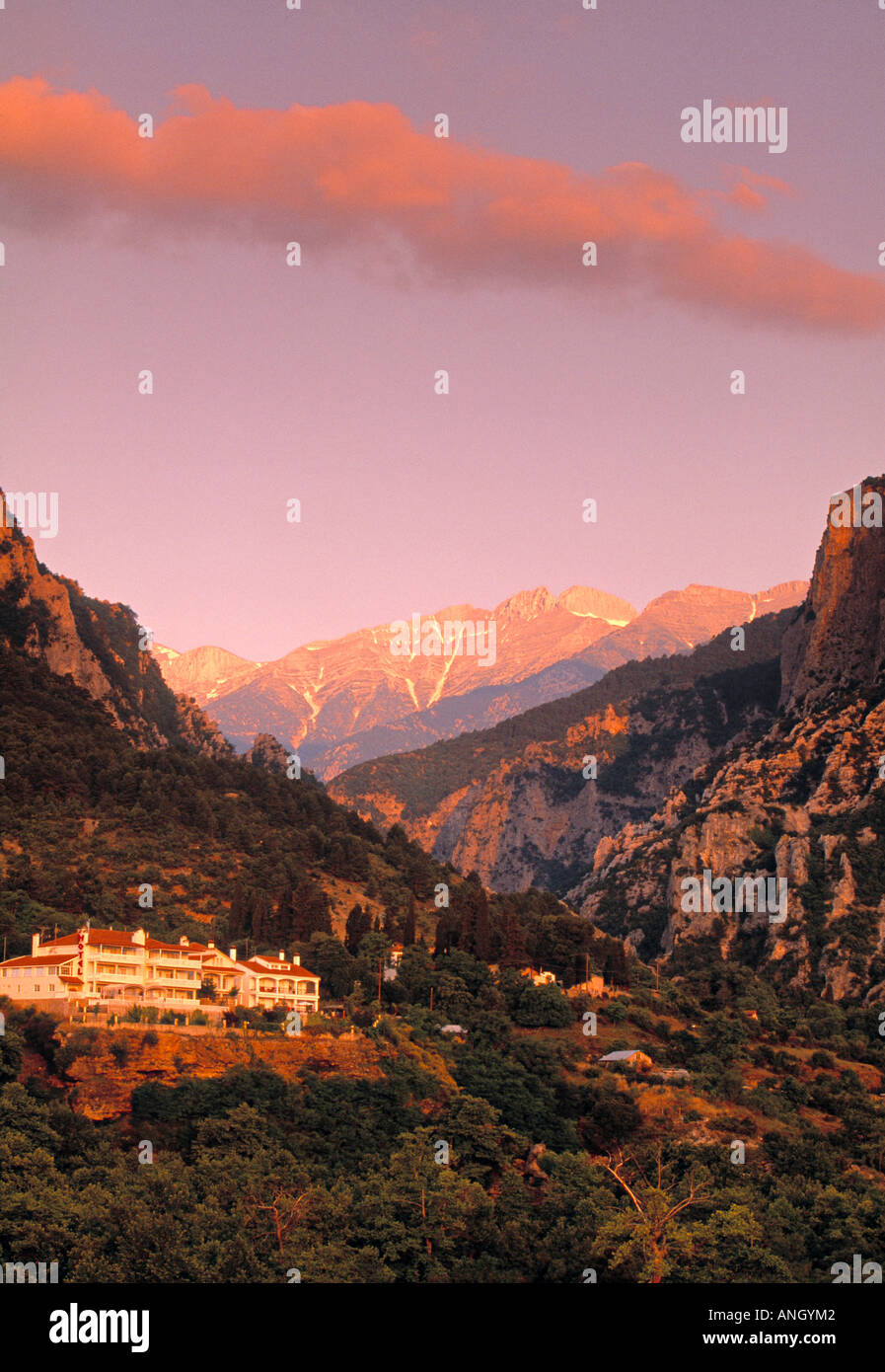 Mt olympus hi-res stock photography and images - Alamy