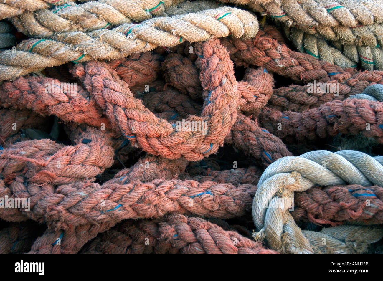 Braiding ropes hi-res stock photography and images - Alamy