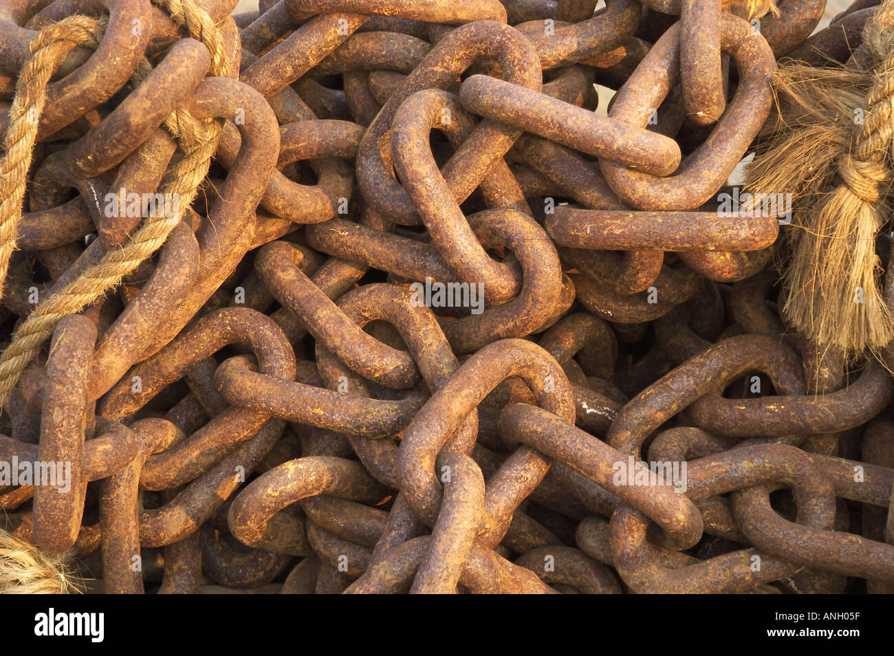 rope and chains Stock Photo - Alamy