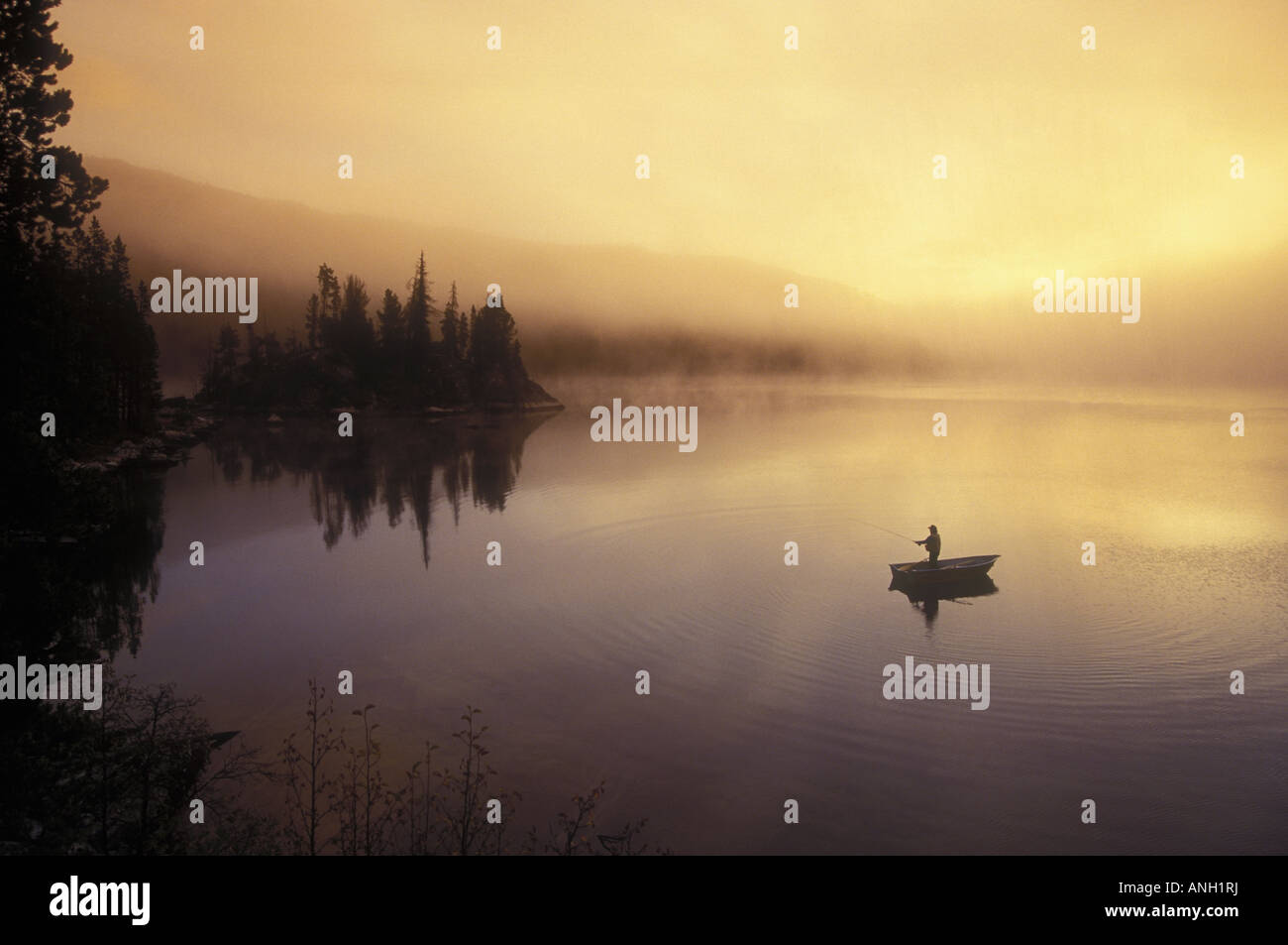 fishing, fly-fishing, Little Charlotte Lake, British Columbia Stock Photo: 15526949 - Alamy
