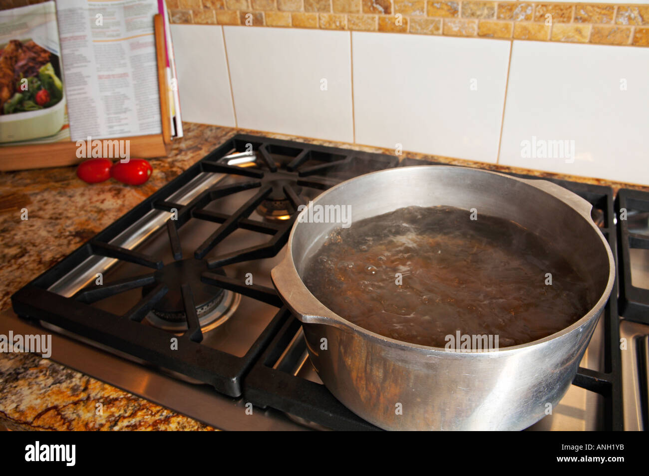 https://c8.alamy.com/comp/ANH1YB/still-life-riverwoods-illinois-pasta-submerged-and-cooking-in-boiling-ANH1YB.jpg