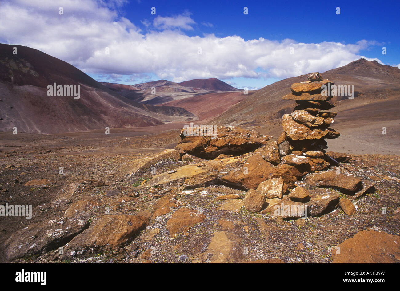 Mount Edziza Mt edziza provincial park hi-res stock photography and images - Alamy