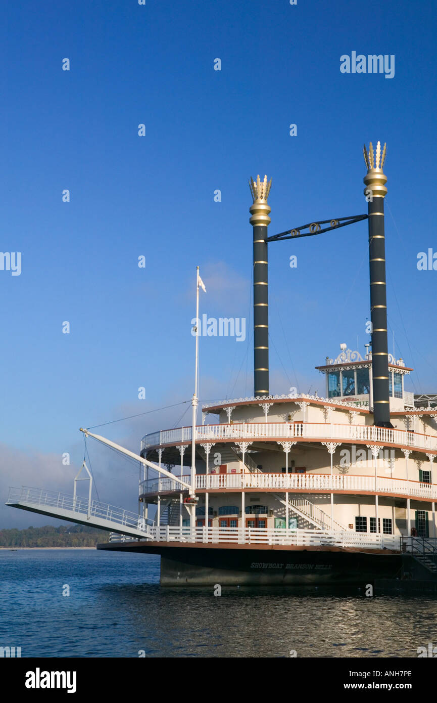 Branson Belle Showboat, Lake Branson (Country Music Mecca of