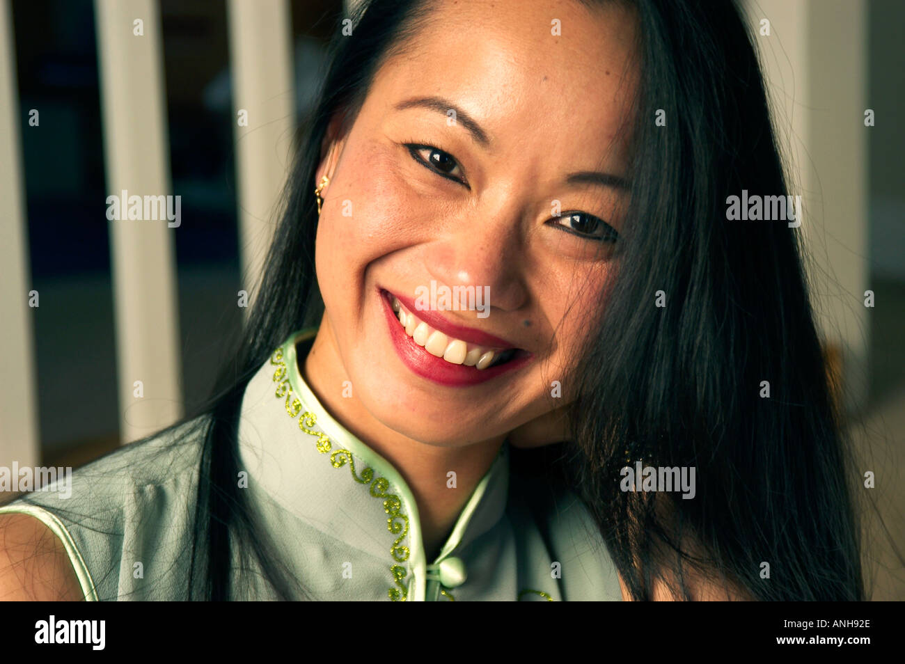 Asian peoples portrait woman hi-res stock photography and images - Alamy
