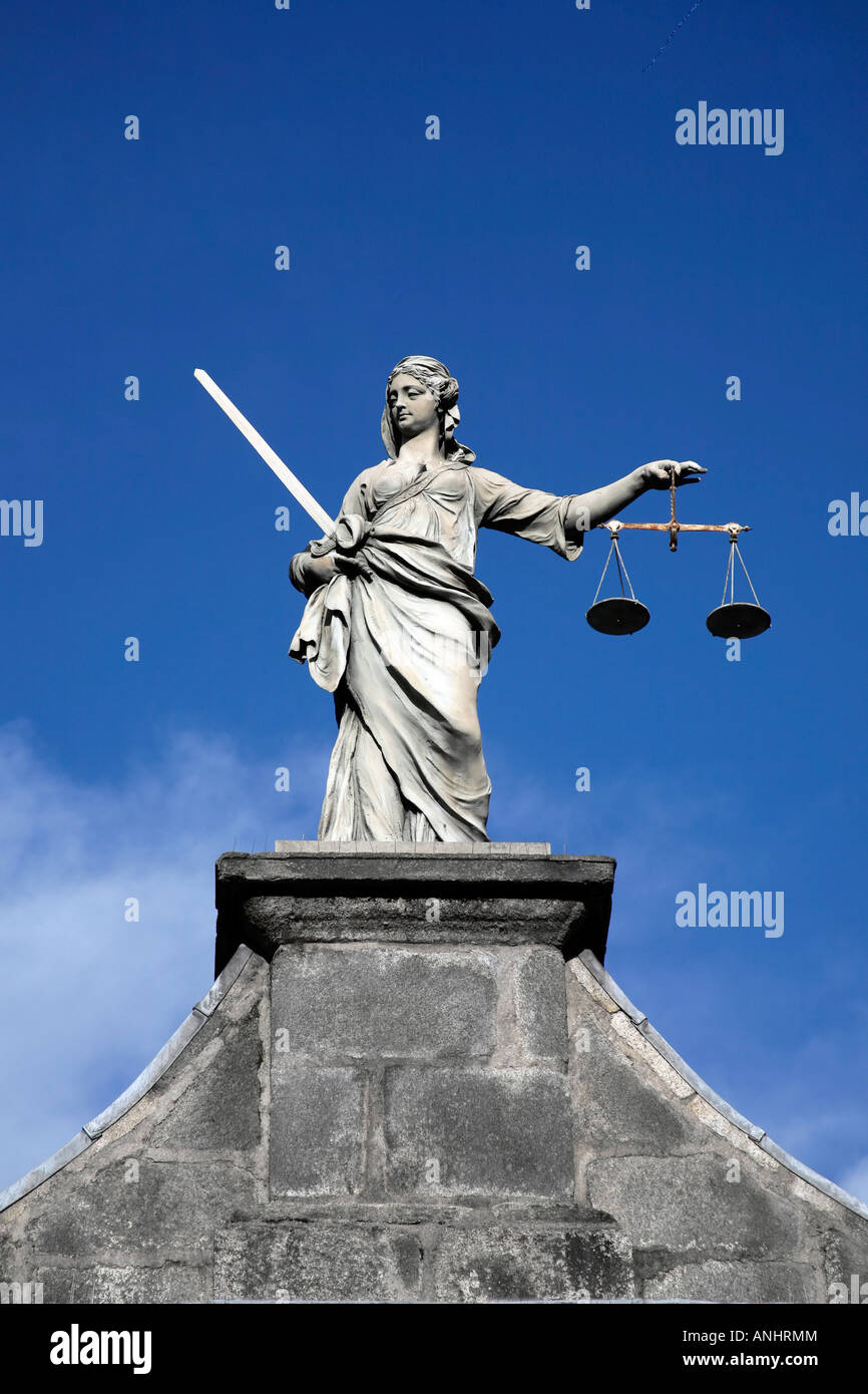 Lady of Justice Statue at Dublin Castle Stock Photo Alamy