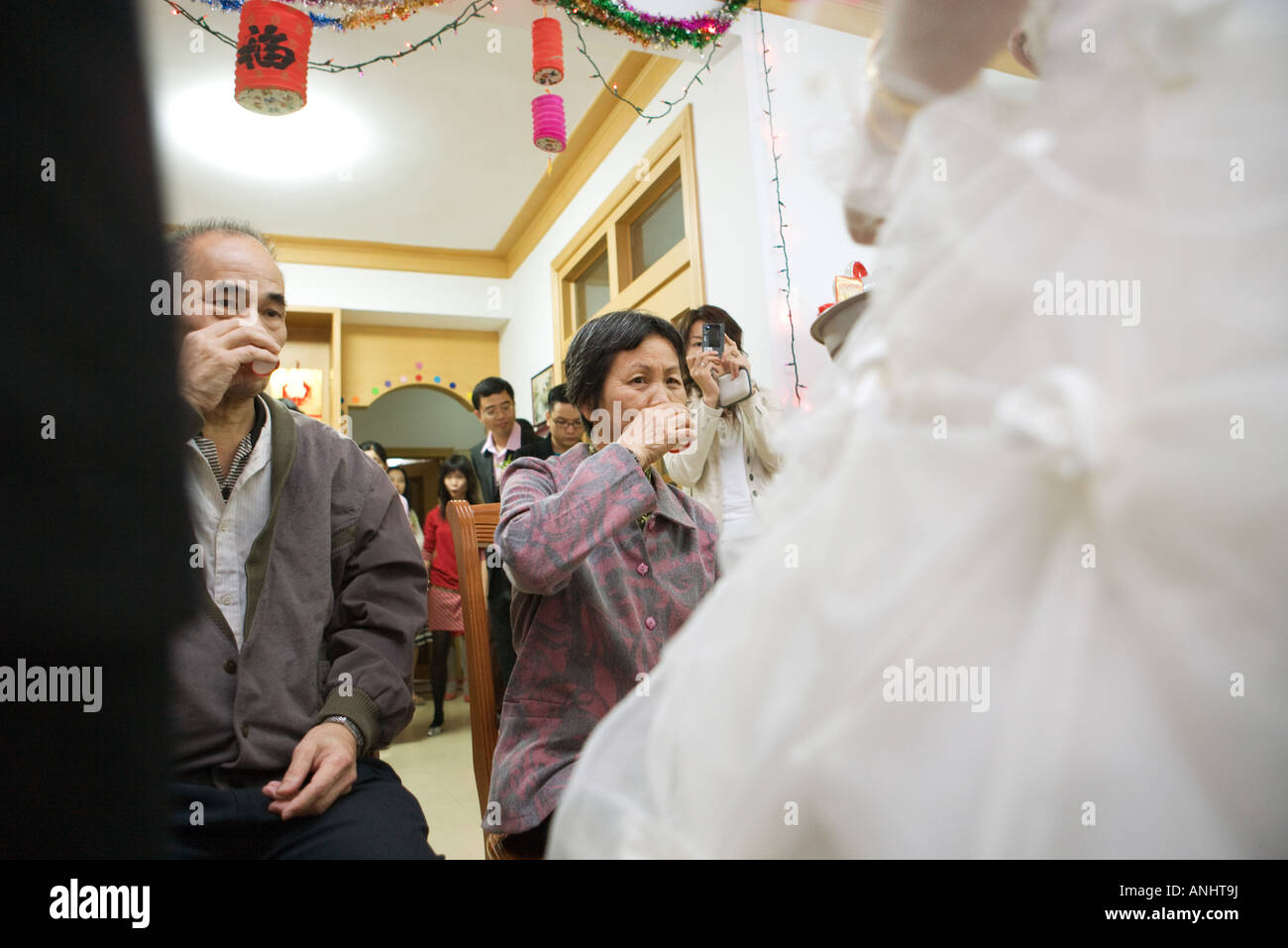 Chinese wedding tea ceremony Stock Photo Alamy