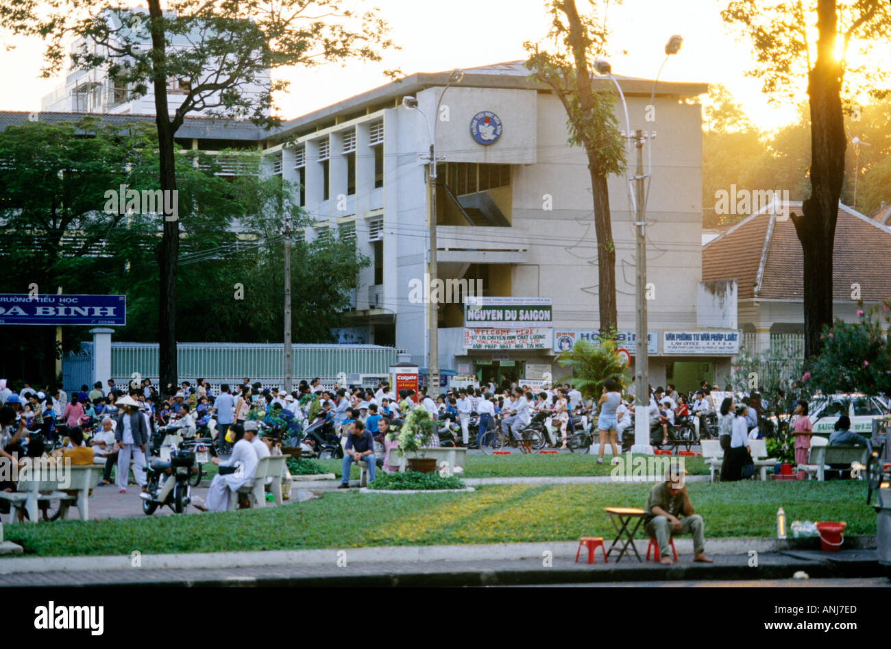 a-typical-vietnamese-school-campus-scene-stock-photo-alamy