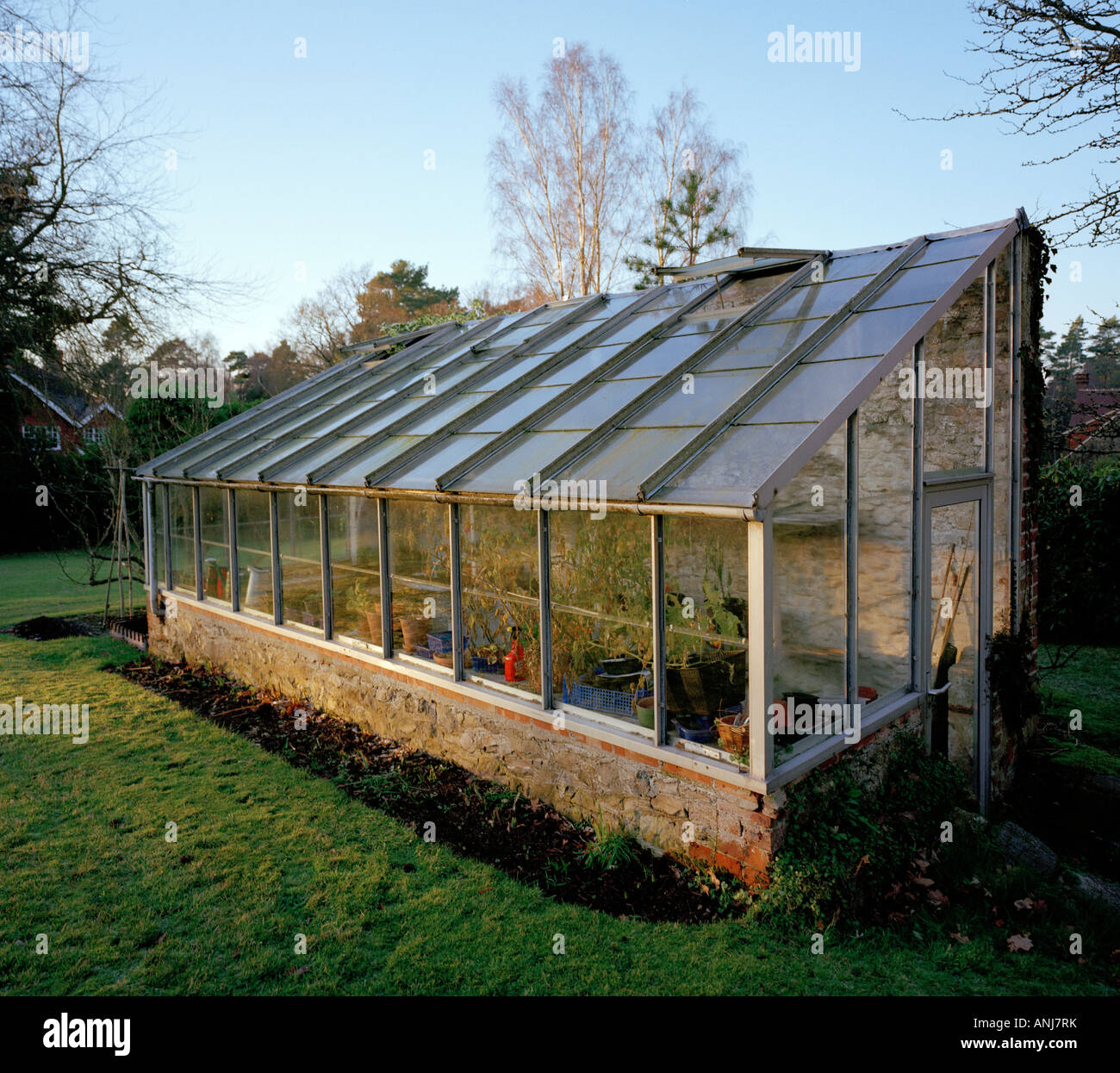 English greenhouse hi-res stock photography and images - Alamy