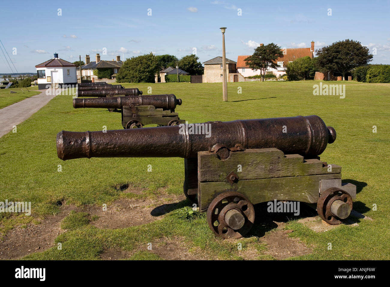 18 pounder gun hires stock photography and images Alamy