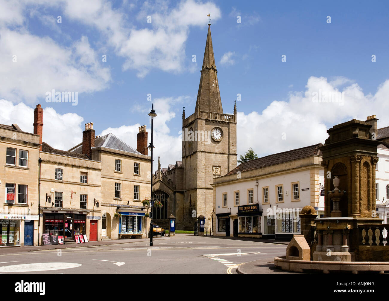 UK Wiltshire Chippenham Market Place St Andrews Church and War Memorial