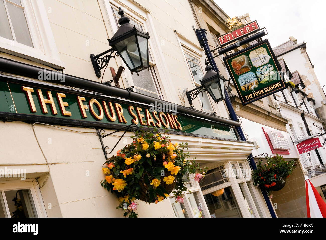 UK Wiltshire Chippenham Market Place Four Seasons public house Stock
