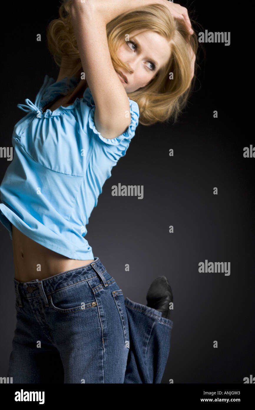 Pose posing posed model hi-res stock photography and images - Alamy