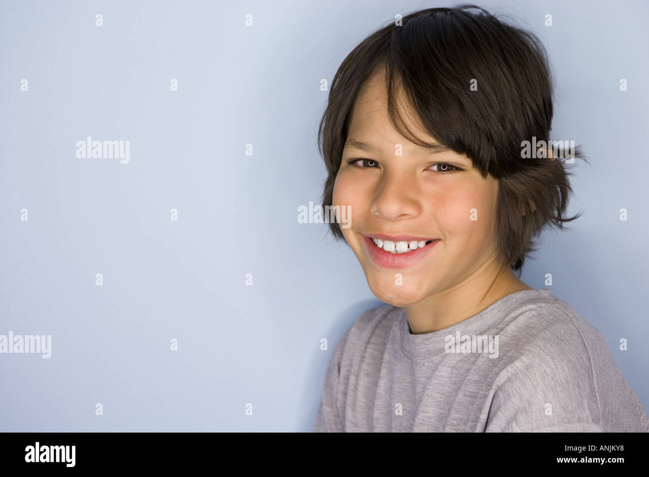 Portrait of a boy smiling Stock Photo - Alamy
