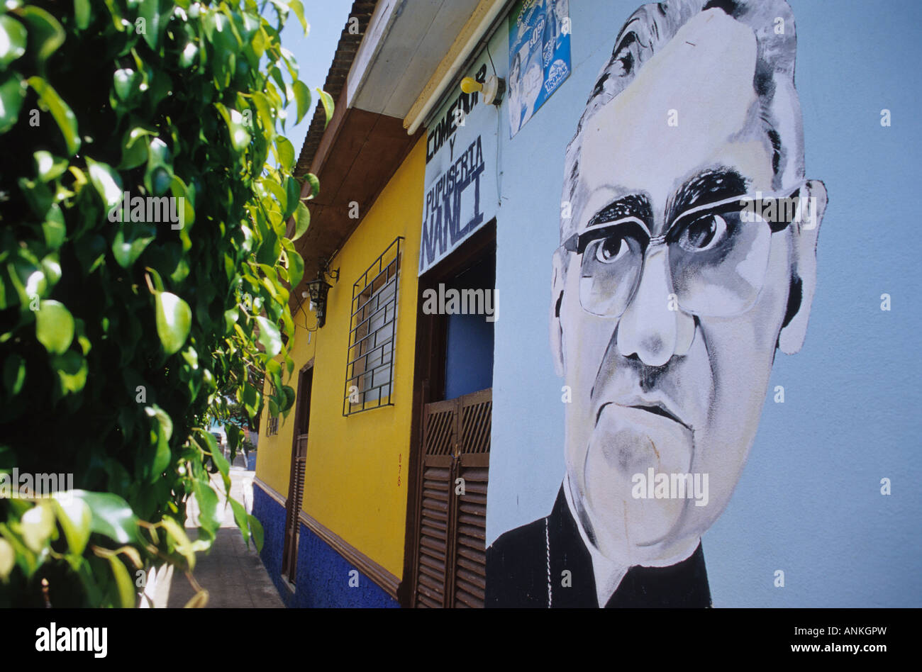 El Salvador. Mural depicting revolutionary bishop Oscar Romero in the streets of Ataco Stock Photo