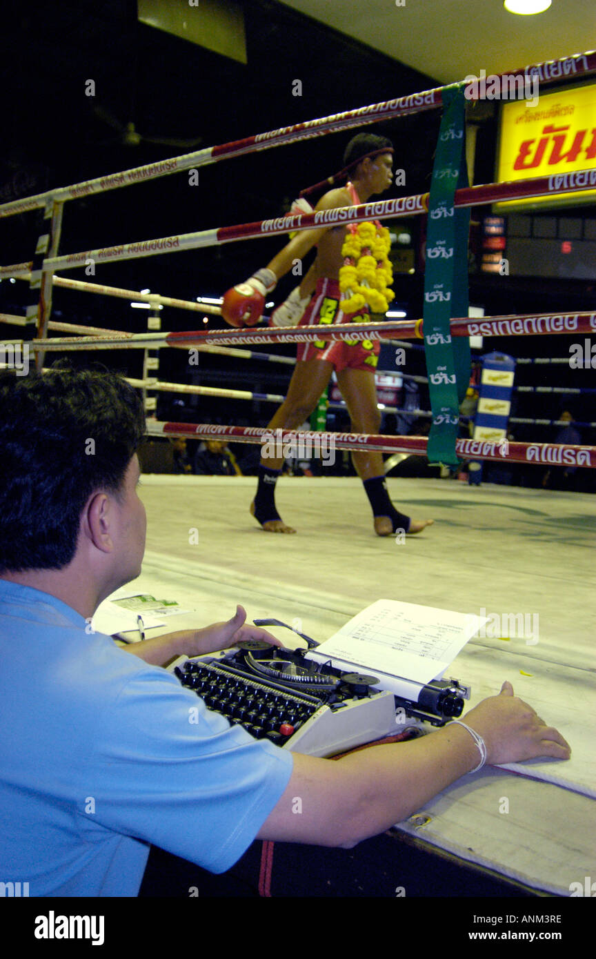 Thai Boxing Lumphini Stadium Bangkok Thailand Stock Photo Alamy