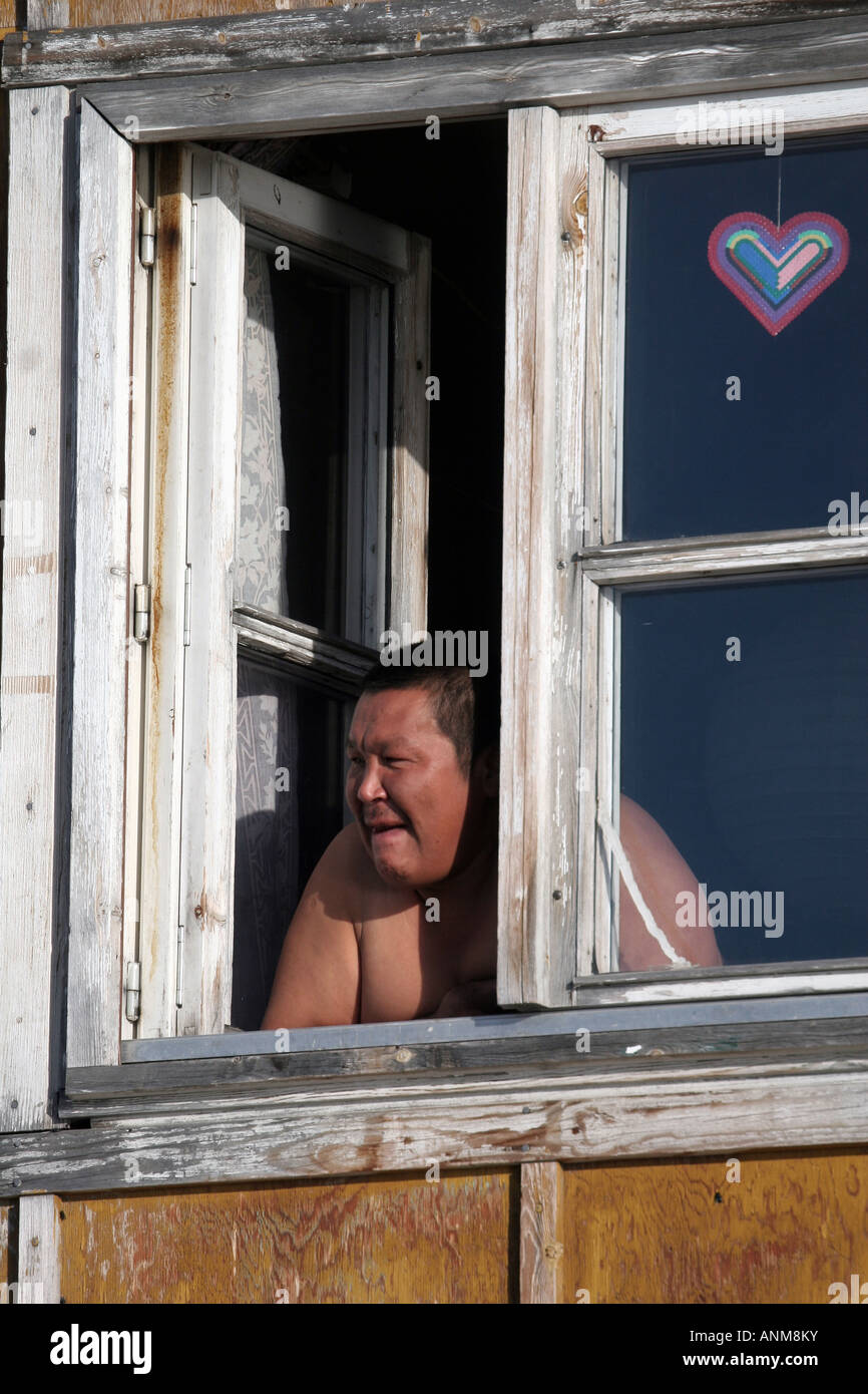 Inuit man hi-res stock photography and images - Alamy