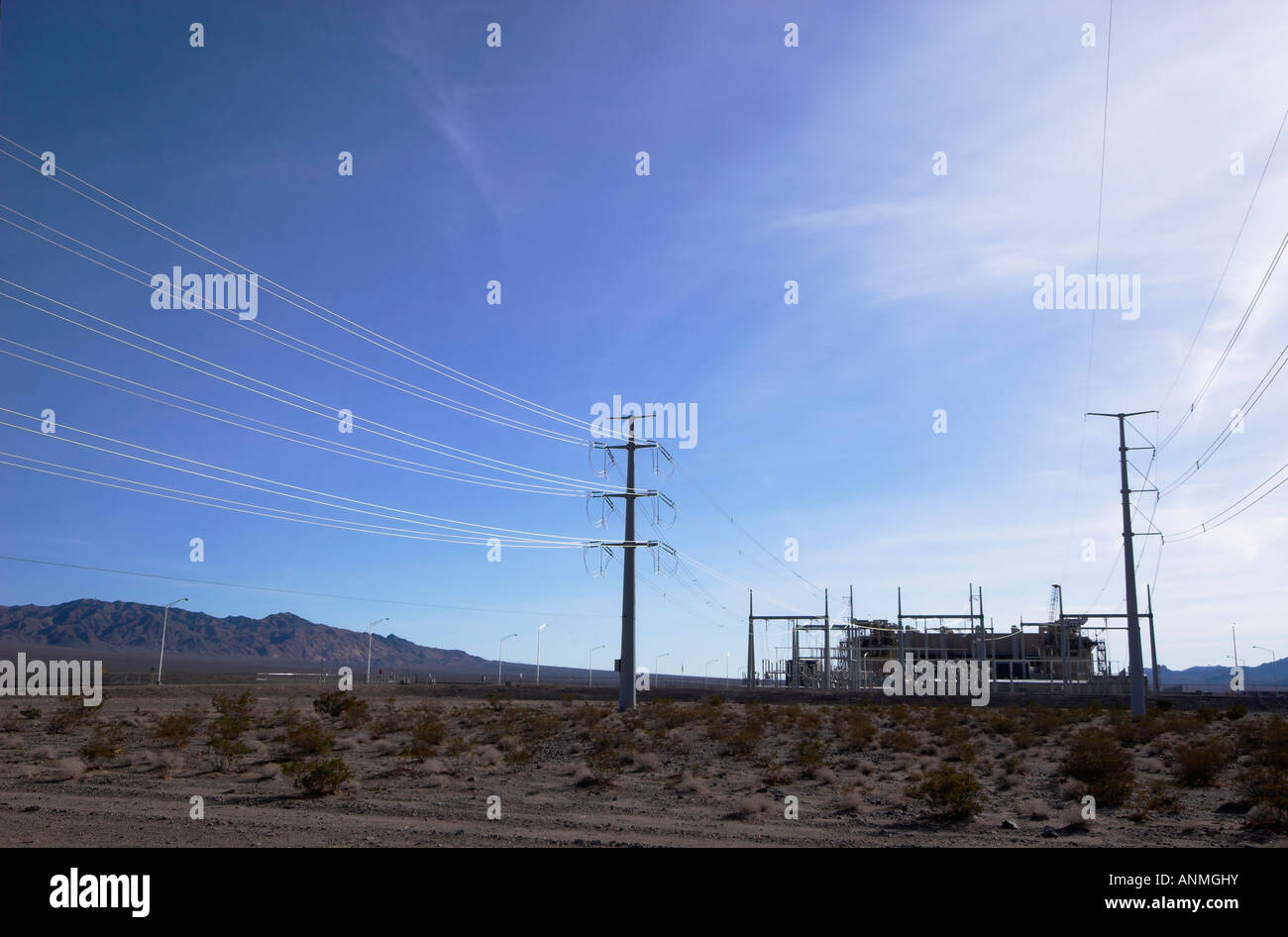 Combined cycle power plant in Mojave desert Stock Photo