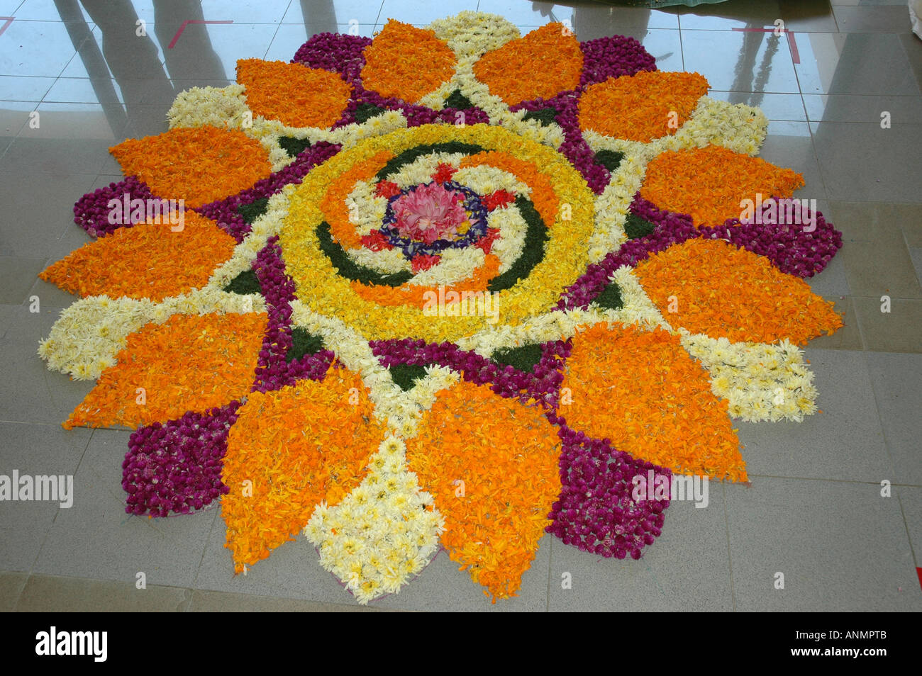 Flower arrangement in Trivandrum Kerala southern India Stock Photo Alamy
