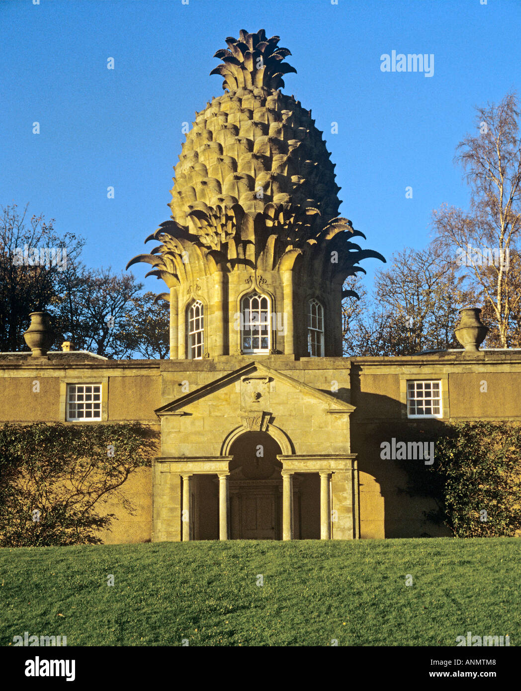 Pineapple Lodge folly with pineapple shaped dome in Dunmore Park Stock