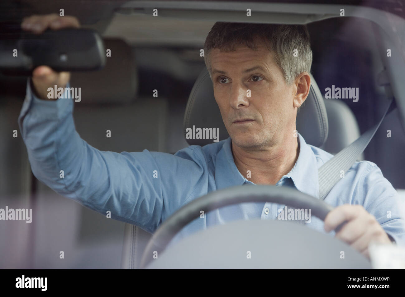 Adjusting the rear view mirror hires stock photography and images Alamy