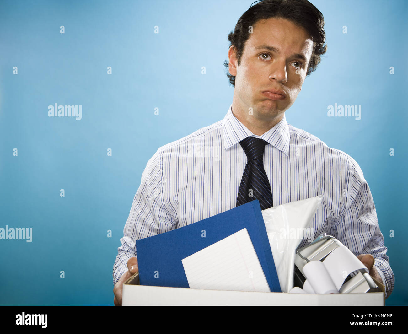 яппи субкультура. противоречие управления. офисный работник. офисный работник. сотрудник знающий.