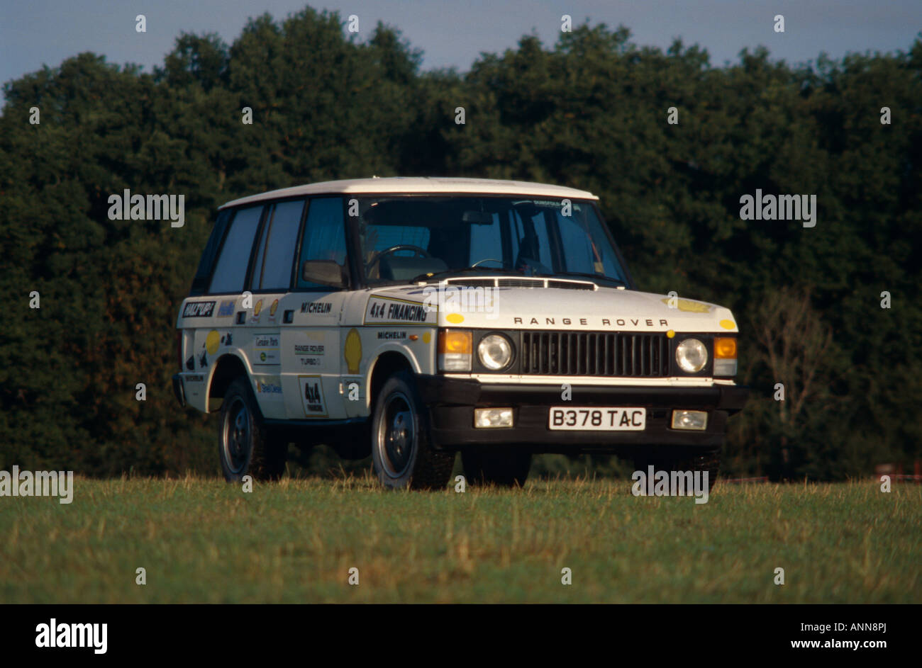 Land Rover Modified High Resolution Stock Photography And Images Alamy