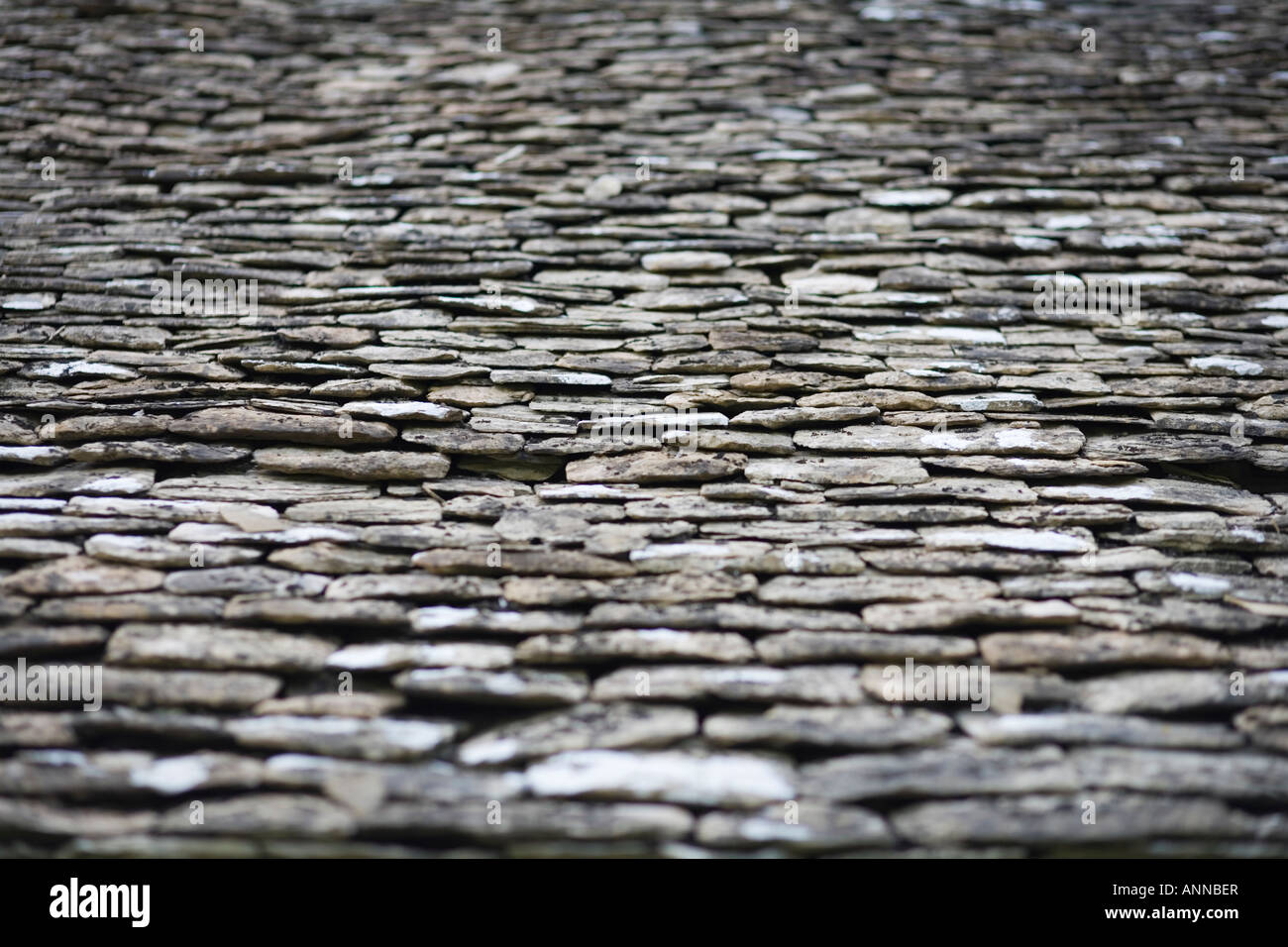 Traditional stone cotswolds roof tiles hires stock photography and