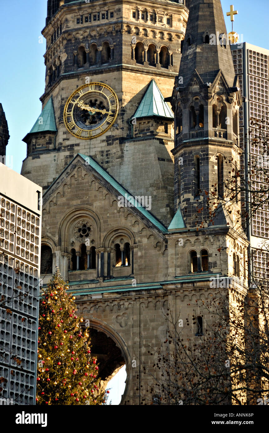 Ruins of Kaiser Wilhelm Memorial church, Berlin Stock Photo - Alamy