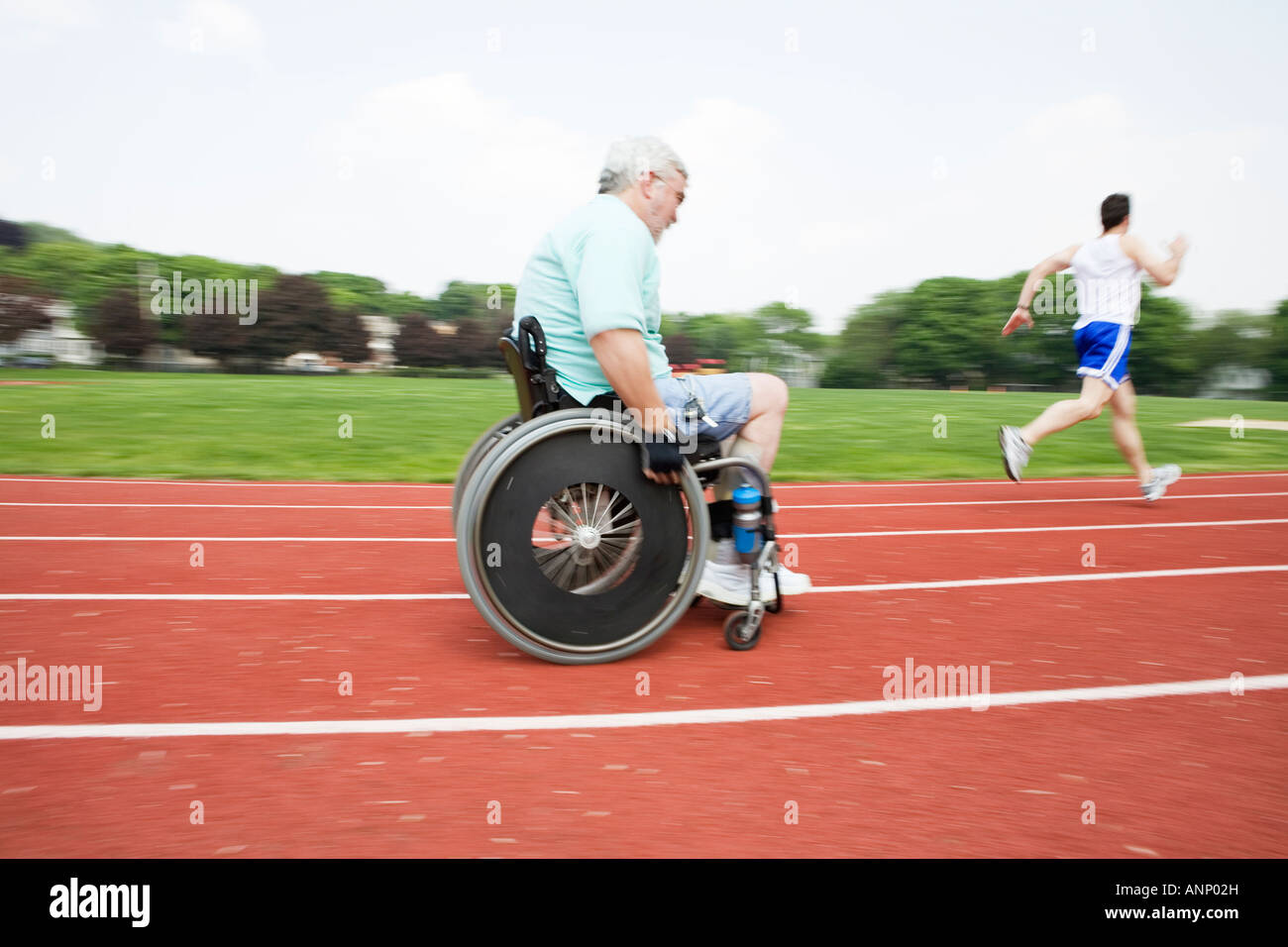 Handicapped track competitors hi-res stock photography and images - Alamy