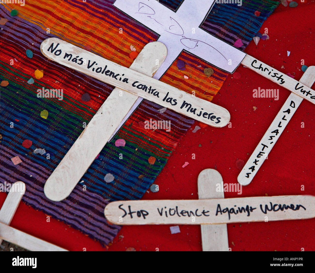 Abuse violence against women hi-res stock photography and images - Alamy
