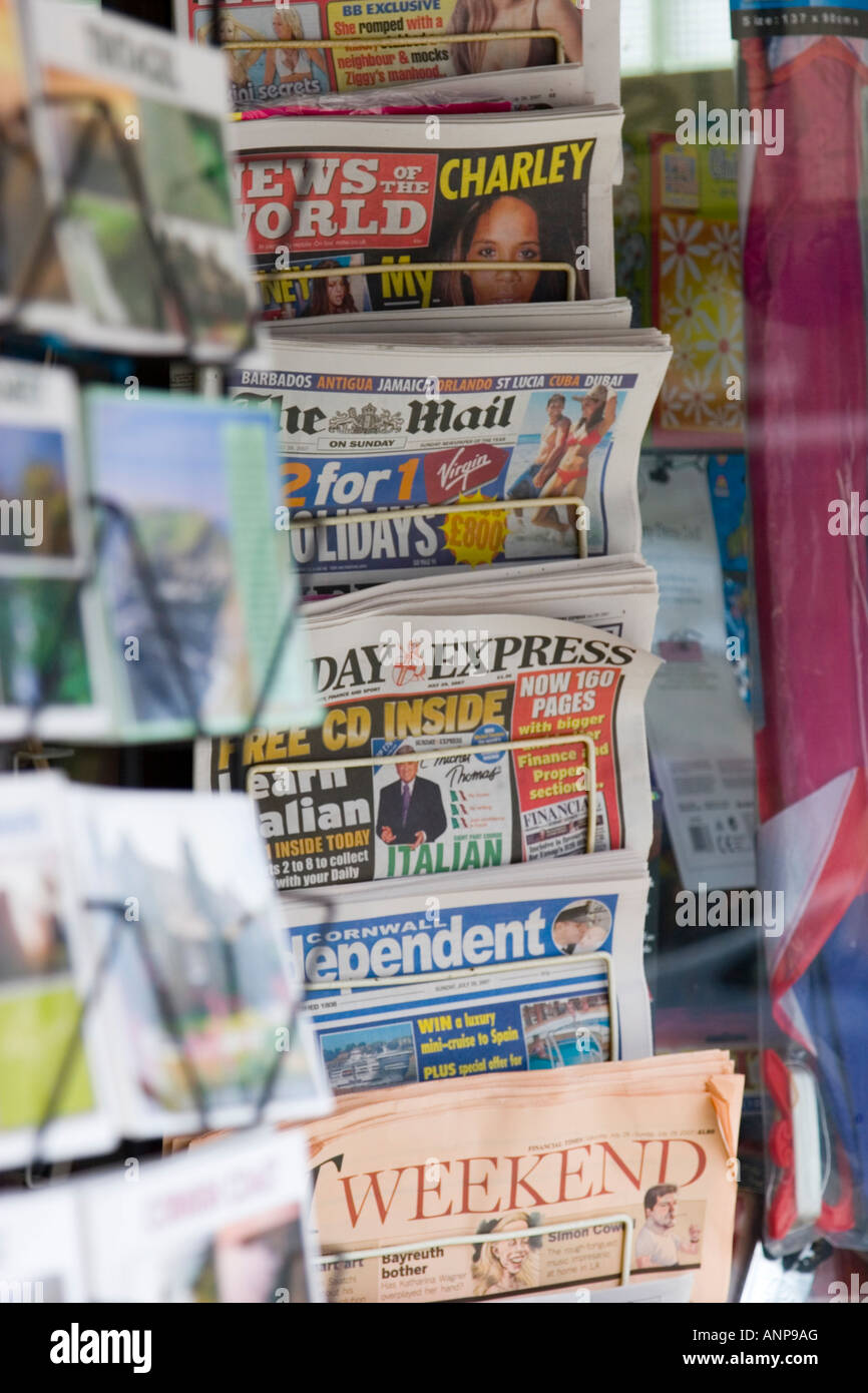Newsagent s hires stock photography and images Alamy