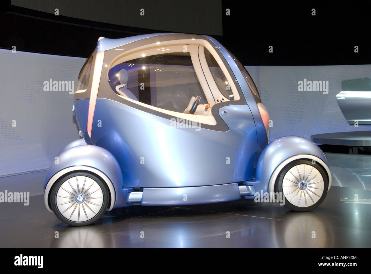 Prototype Nissan PIVO 2 electric vehicle on display at Tokyo motor Show 2007 Stock Photo