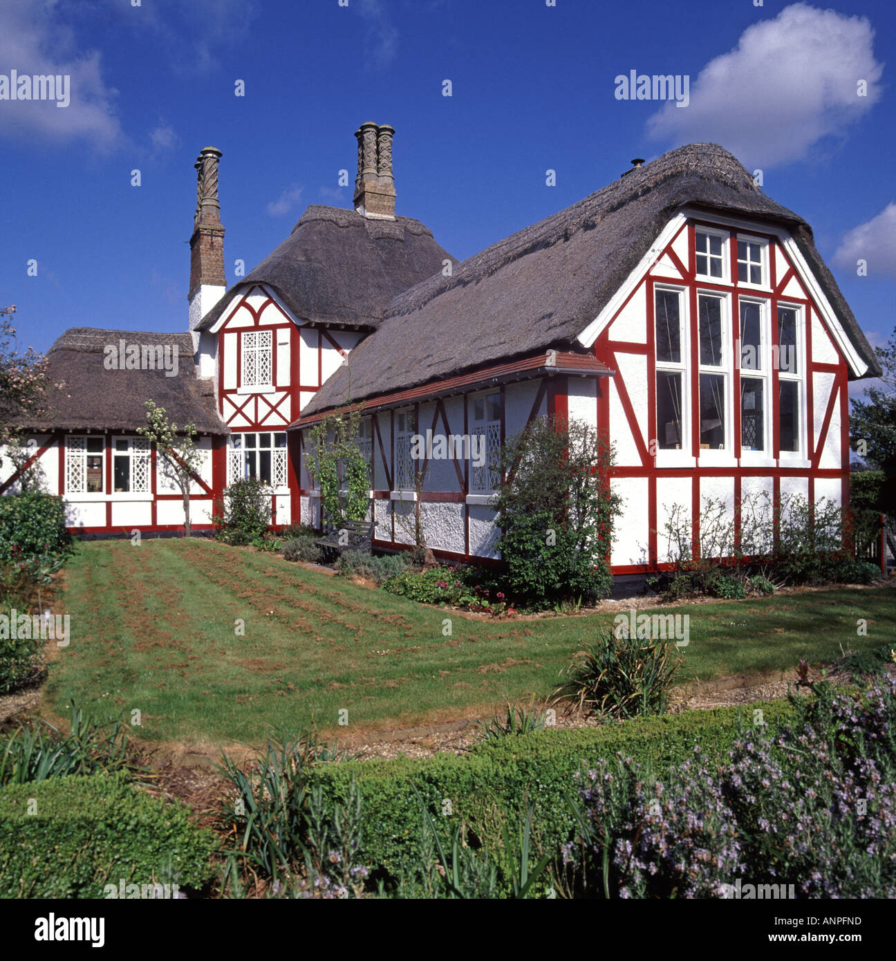 Historical1845 Grade II listed Somerleyton county primary village