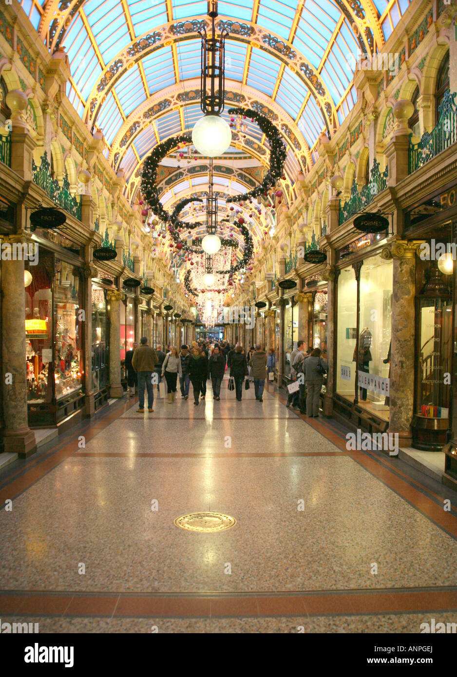Victoria Quarter shopping centre, Leeds Stock Photo Alamy