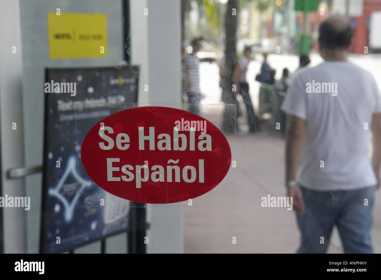 Miami Beach Florida,Washington Avenue,window,we speak Spanish language