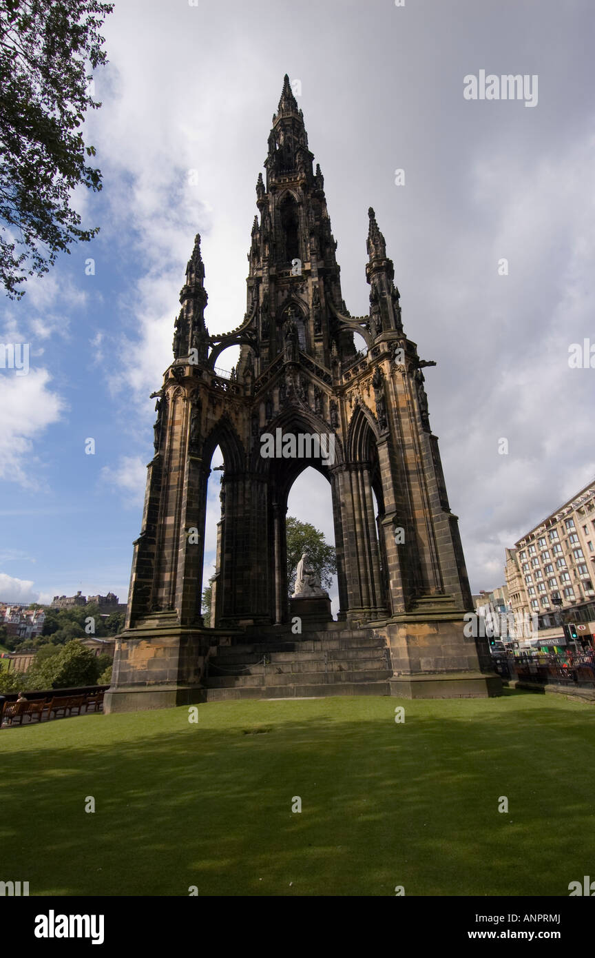 Scott Monument, Princes Street Gardens, Edinburgh, Scotland Stock Photo