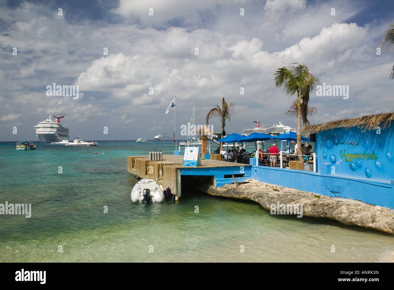 cayman-islands-grand-cayman-georgetown-cruise-ships-stock-photo-alamy