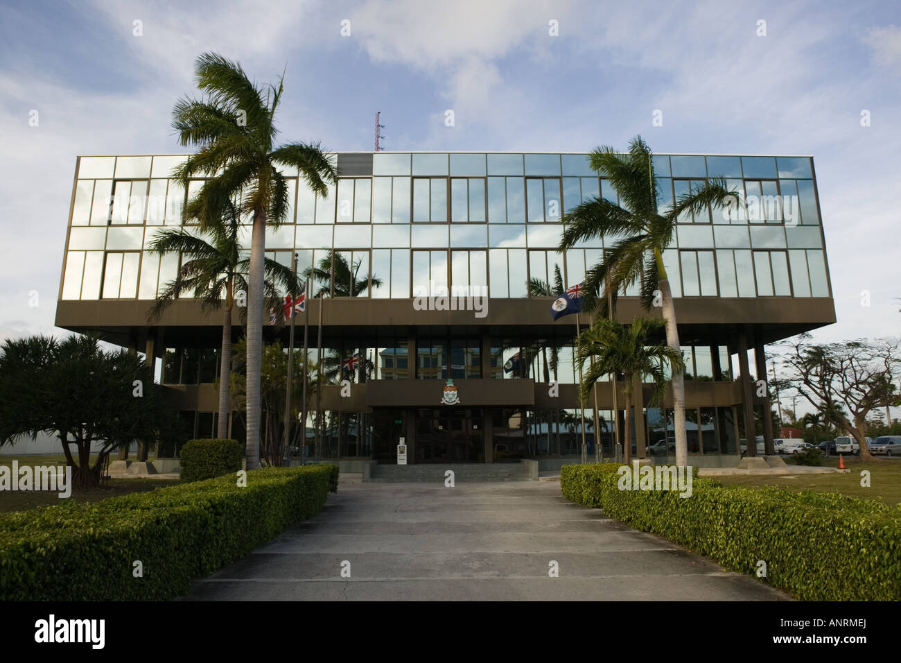 CAYMAN ISLANDS, GRAND CAYMAN, Government Administration
