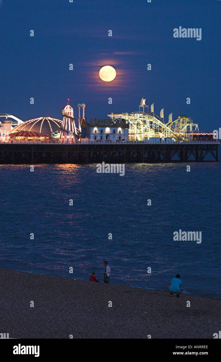 Brighton pier fairground night hires stock photography and images Alamy