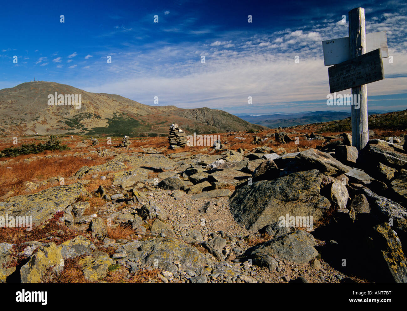 Washington summit weather station hi-res stock photography and images ...