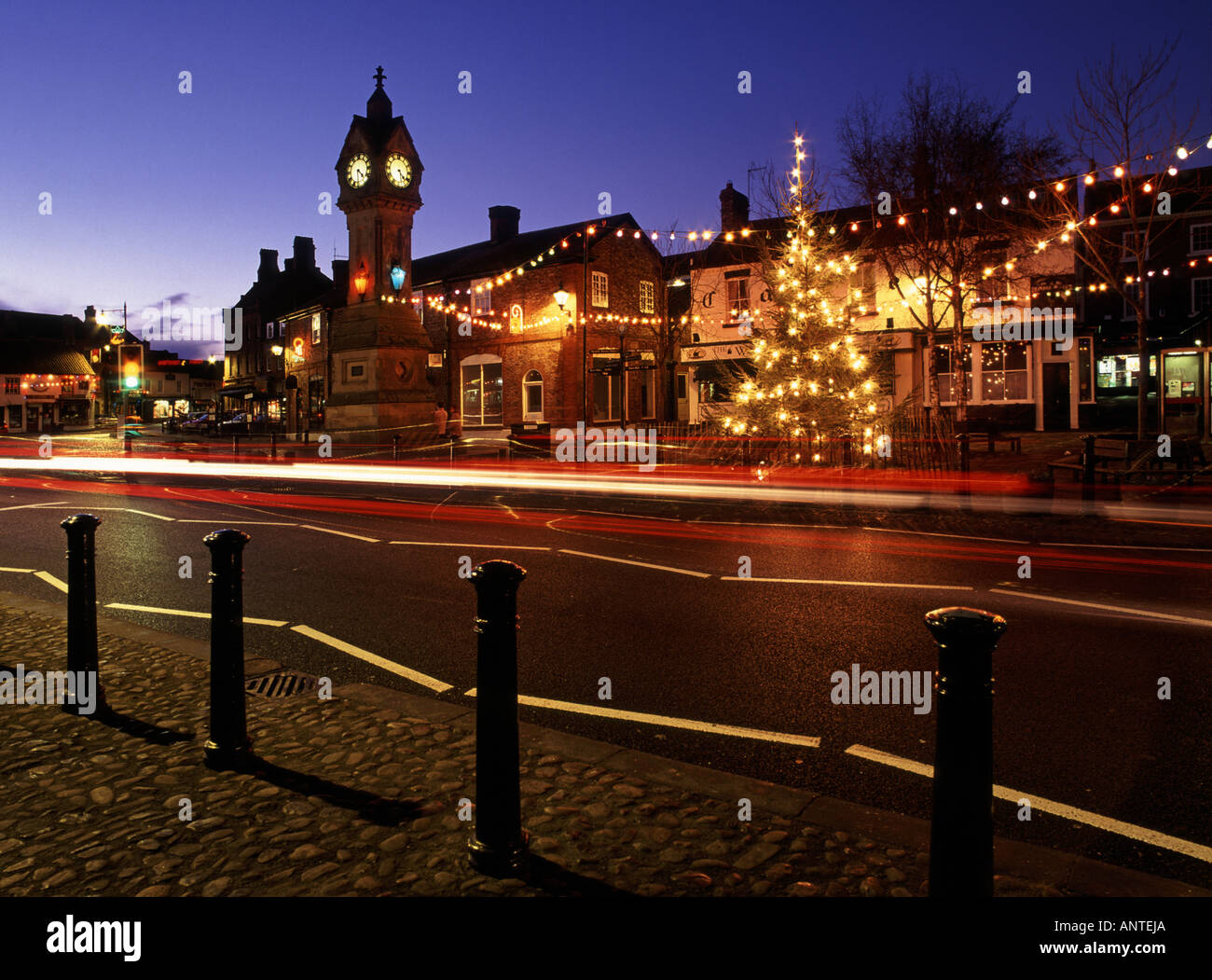 Thirsk Christmas Lights North Yorkshire Stock Photo Alamy