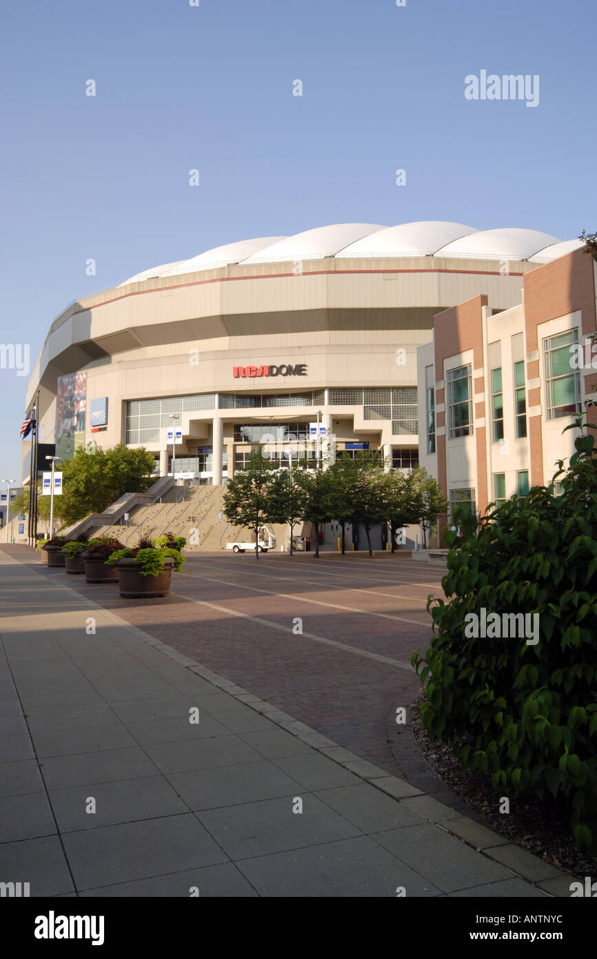 The Indiana Convention center and RCA Dome in Indianapolis City Stock Photo - Alamy